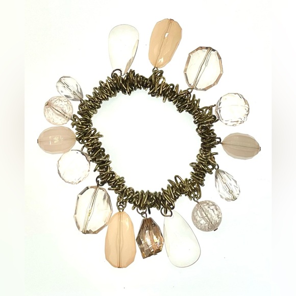 3 for $30 Vintage Gold Tone Stretch Linked Cha-Cha Dangle Lucite Charm Bracelet - Picture 5 of 6